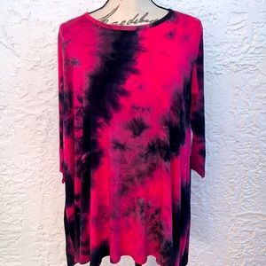 🦋Boutique Hot Pink Black Tie Dye Tunic Top